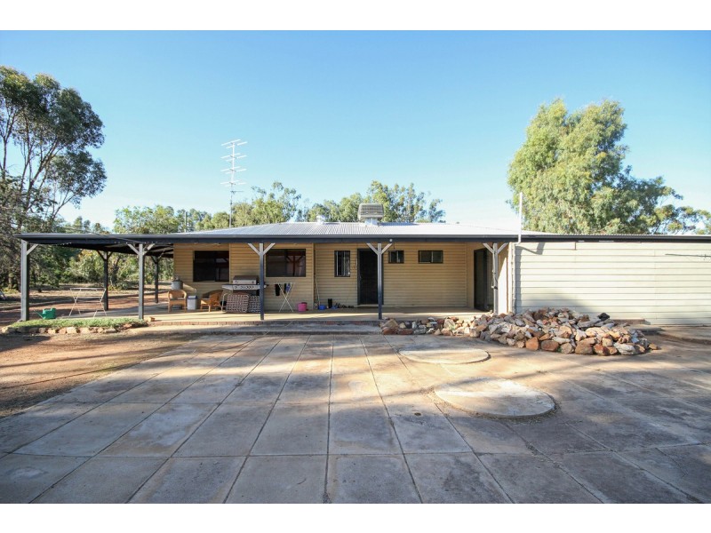 9 Yarran Place, York WA 6302