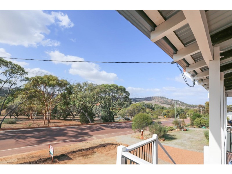 15 Hamersley Street, Toodyay WA 6566