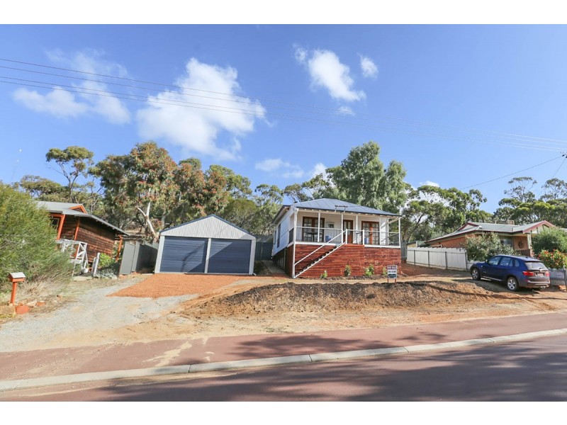 15 Hamersley Street, Toodyay WA 6566