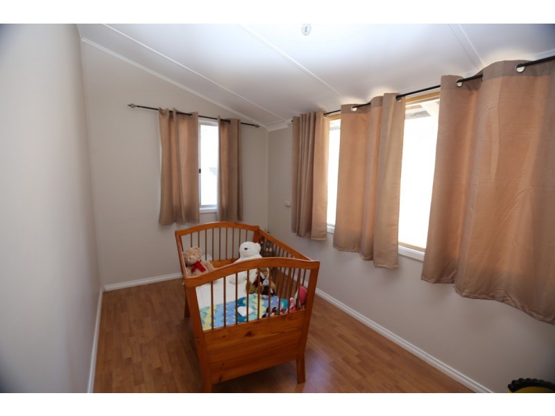 15 Hamersley Street, Toodyay WA 6566