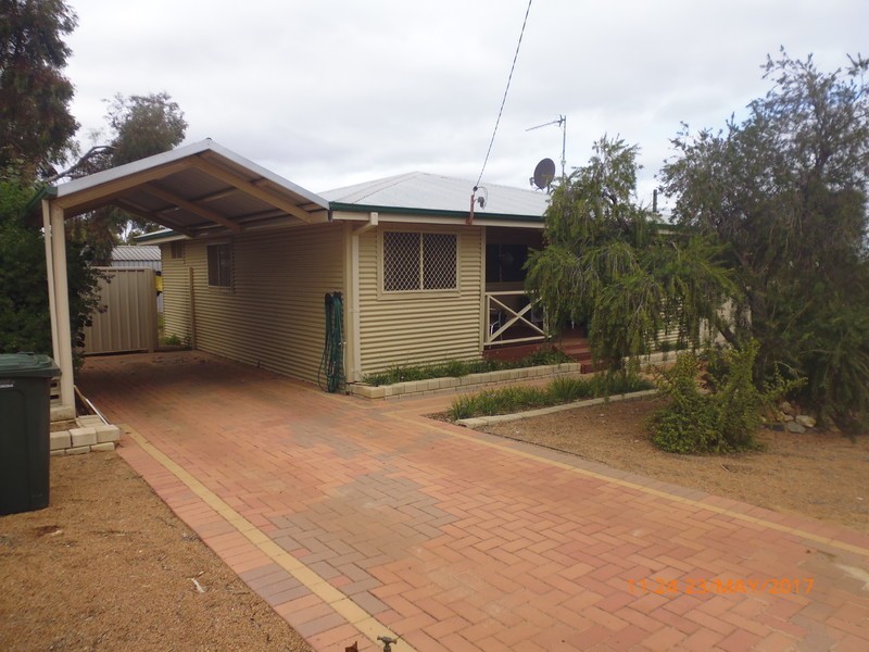 27 Bowen Street, Goomalling WA 6460