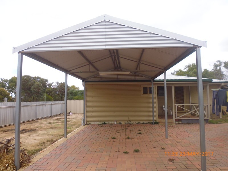 27 Bowen Street, Goomalling WA 6460