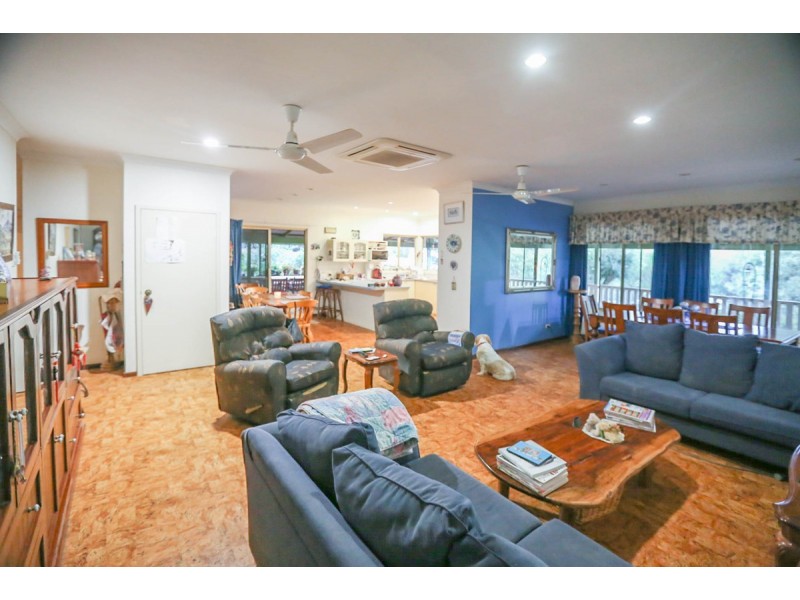 456 West Toodyay Road, West Toodyay WA 6566