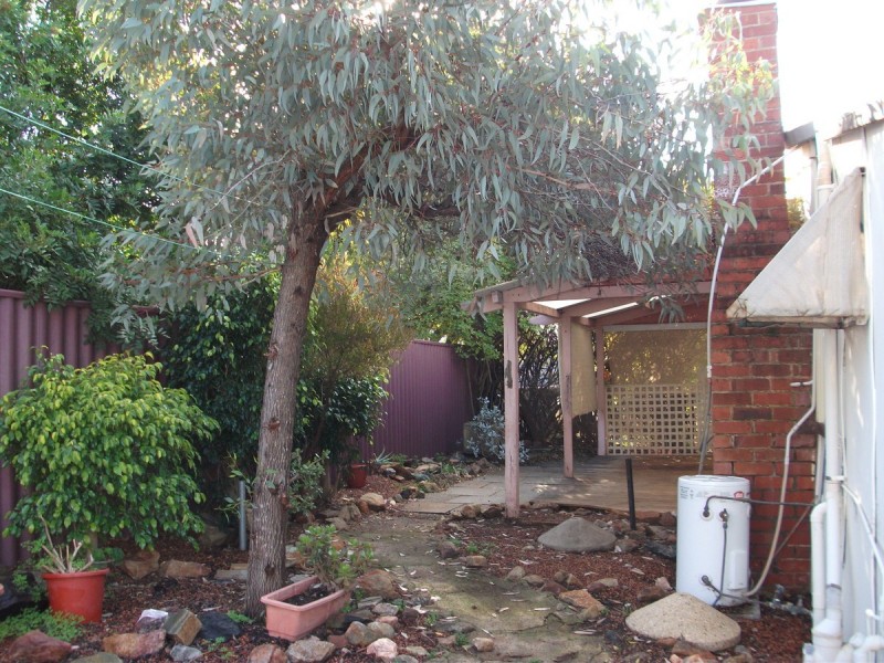 19 Hampton Street, Northam WA 6401