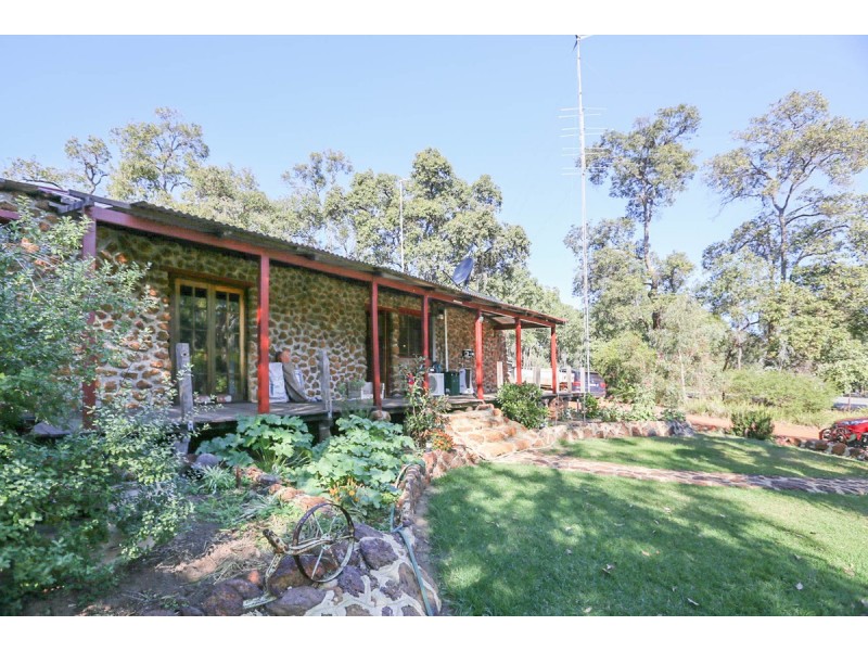 370 Mooliabeenee Road, Mooliabeenee WA 6504