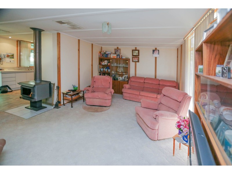 9 St Stephens Street, Toodyay WA 6566