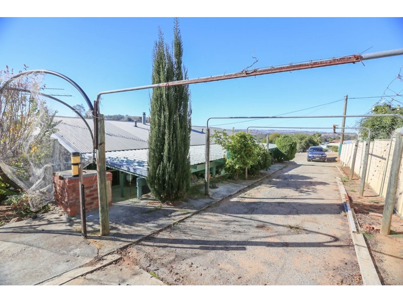 9 St Stephens Street, Toodyay WA 6566