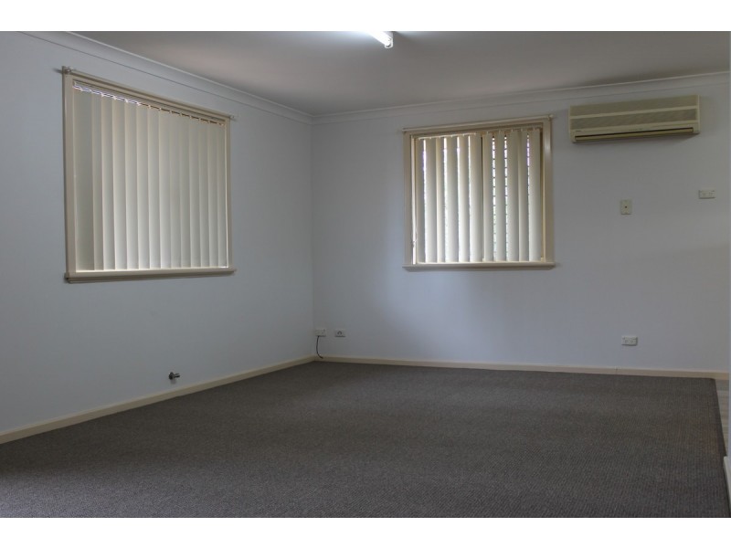 9 Nicholson Street, Northam WA 6401