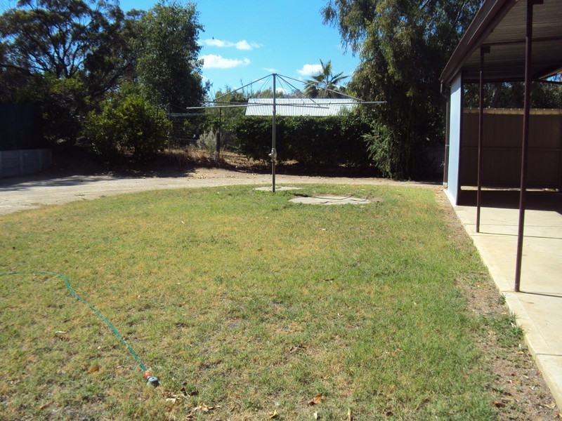 18 Telegraph Road, Toodyay WA 6566