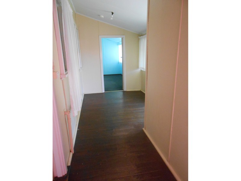 6 Strickland Avenue, Northam WA 6401