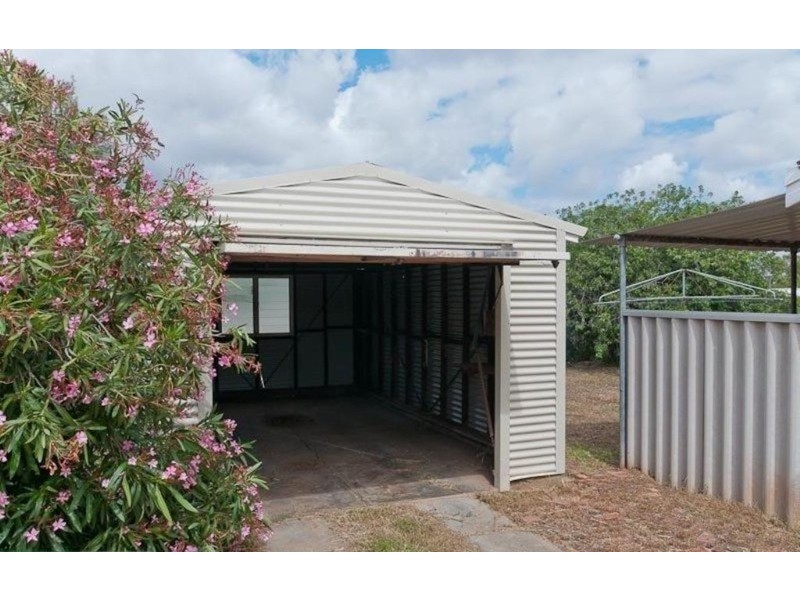 6 Strickland Avenue, Northam WA 6401