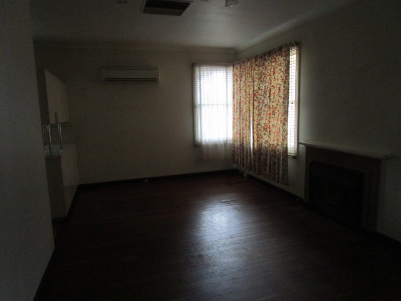 2 Walarat Road, Northam WA 6401