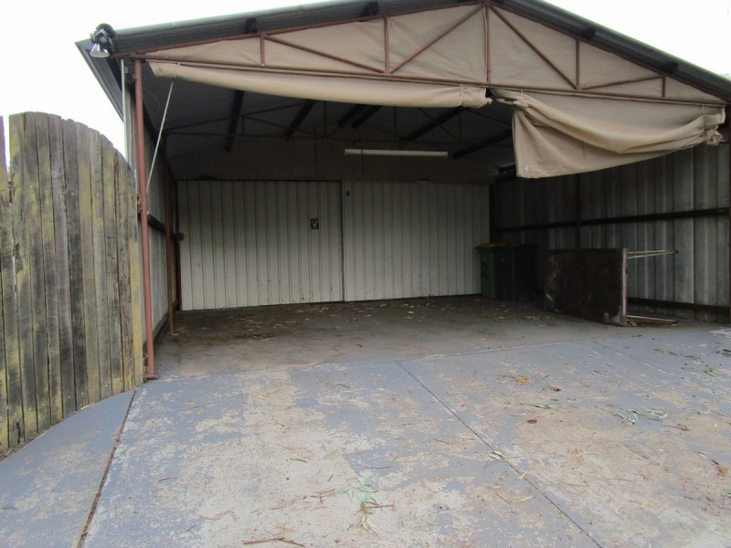 2 Walarat Road, Northam WA 6401