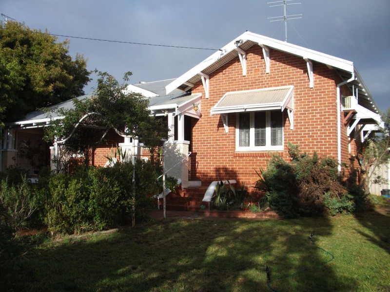 12 Gerald Terrace, Northam WA 6401