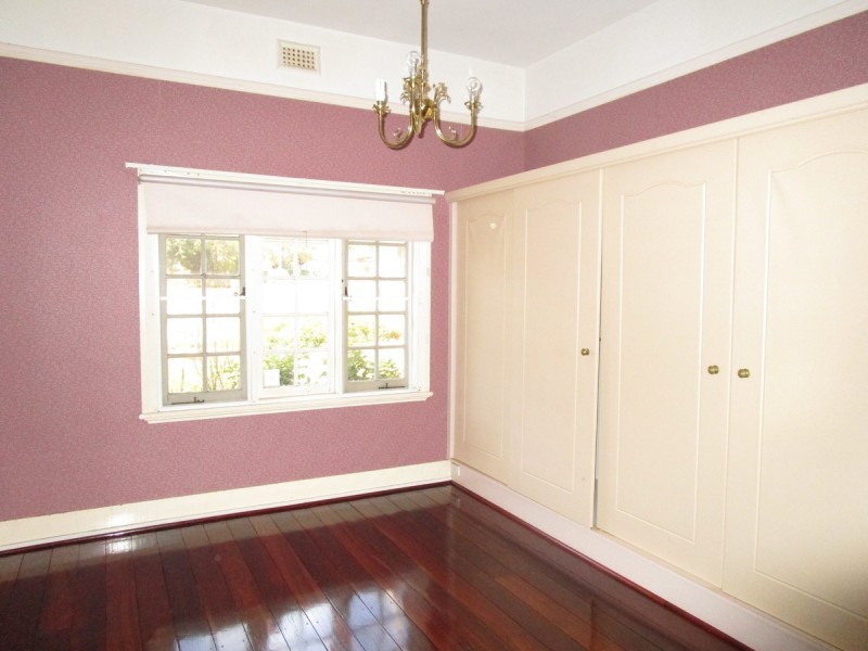 84 Chidlow Street, Northam WA 6401