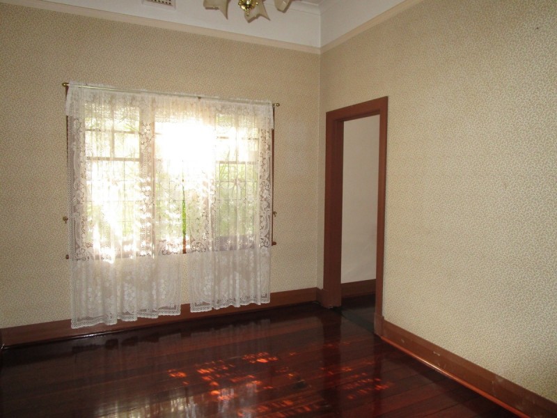 84 Chidlow Street, Northam WA 6401