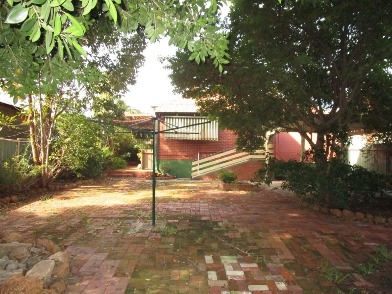 84 Chidlow Street, Northam WA 6401