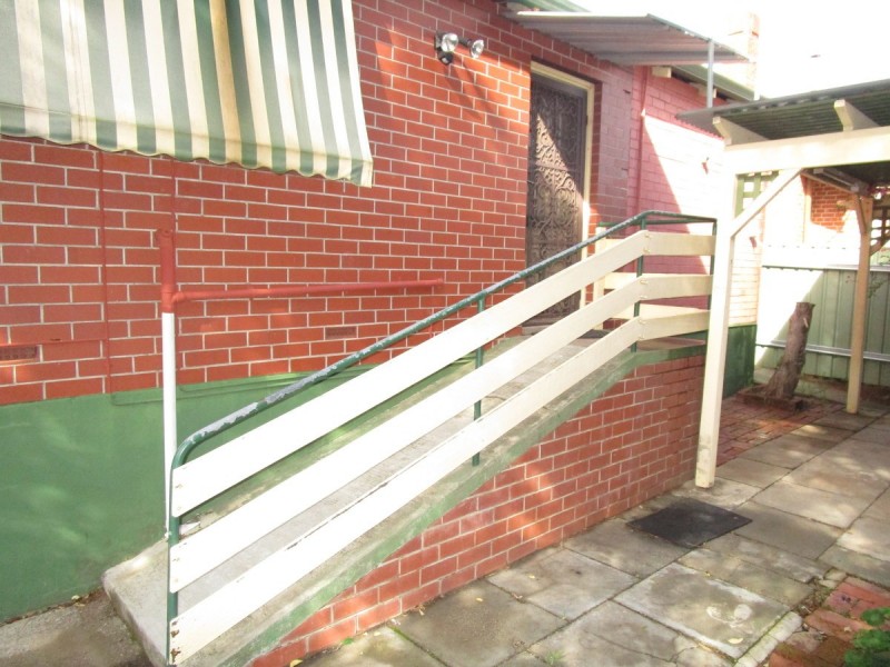 84 Chidlow Street, Northam WA 6401