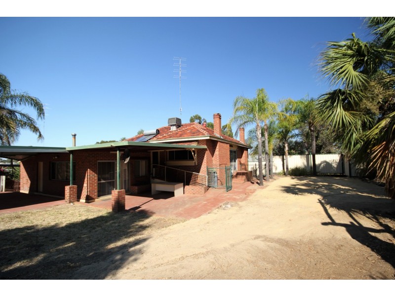 28 Chidlow Street, Northam WA 6401