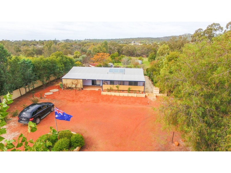 210 Avon Terrace, York WA 6302