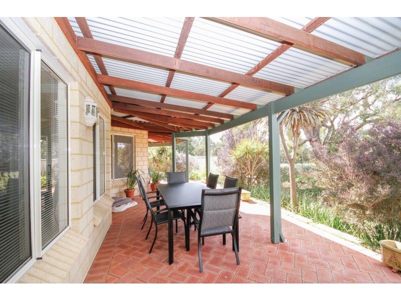 39 Valencia Lane, Bakers Hill WA 6562