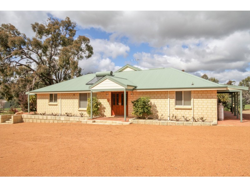 39 Valencia Lane, Bakers Hill WA 6562