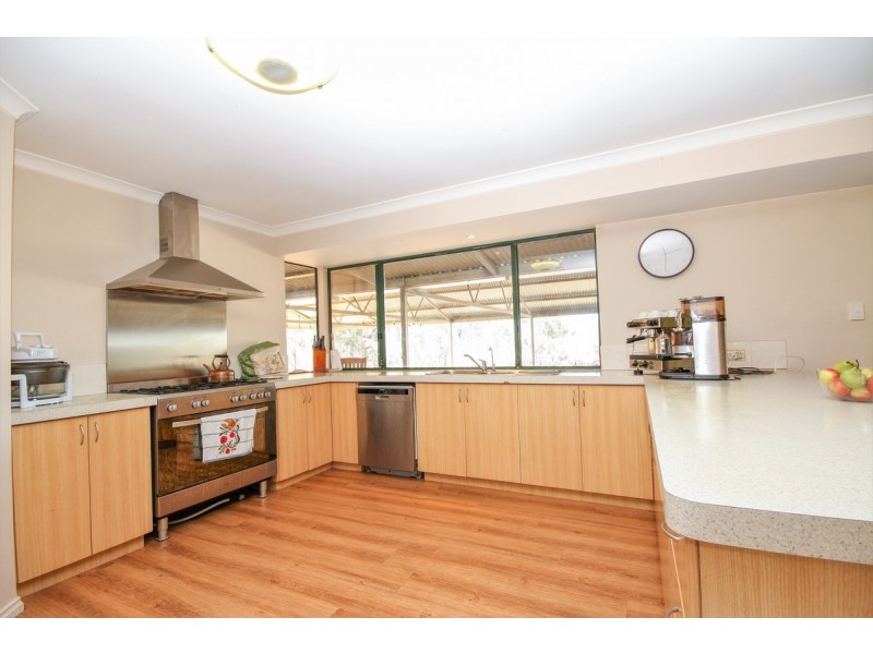 58 Virginia Court, Clackline WA 6564