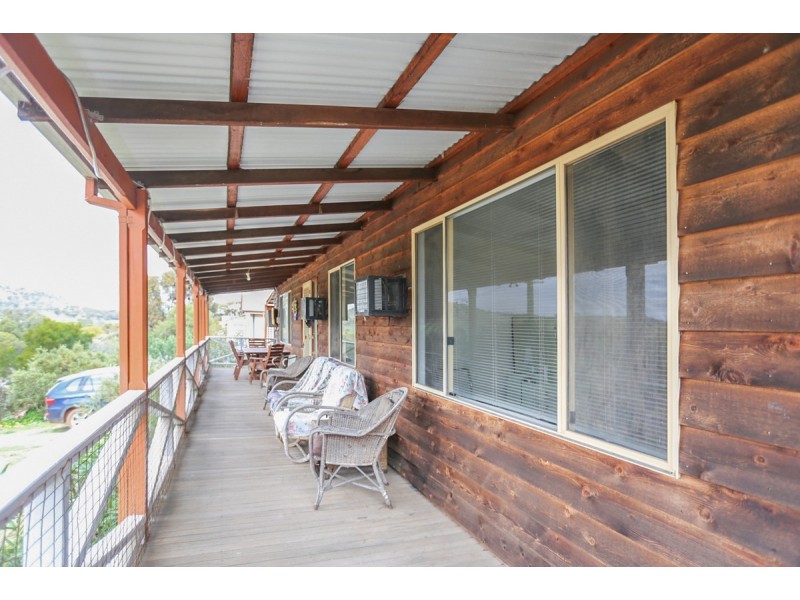 13 Hamersley Street, Toodyay WA 6566