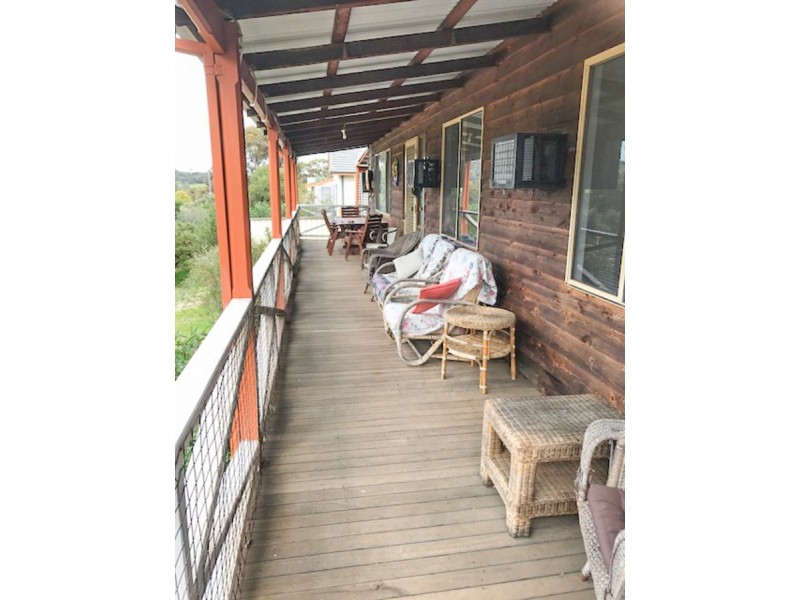 13 Hamersley Street, Toodyay WA 6566