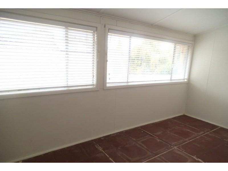 28 Robinson Street, Northam WA 6401