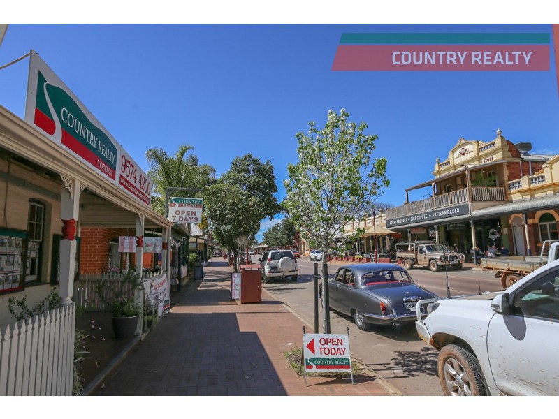 7 Weedon Entrance, Toodyay WA 6566