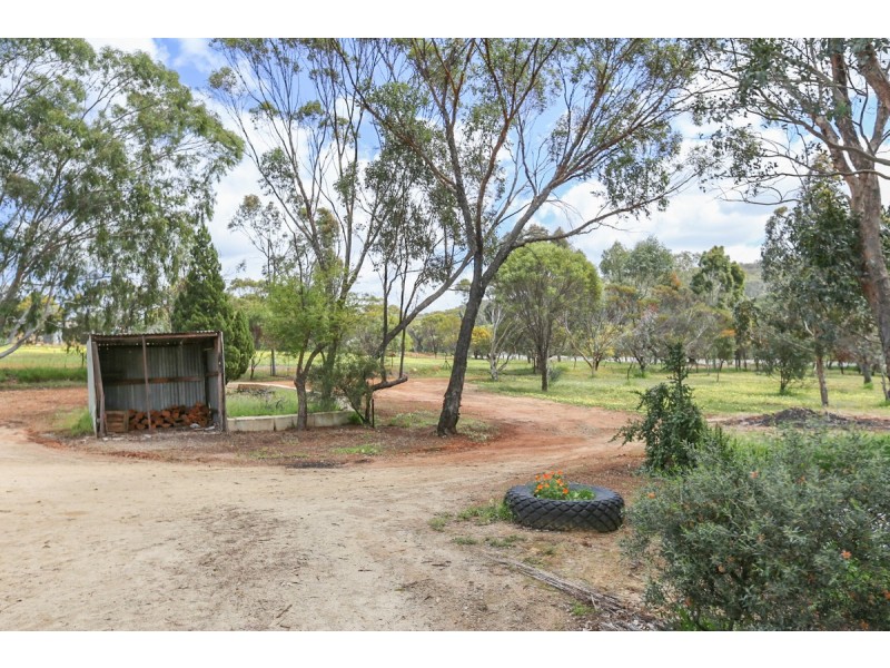 563 Julimar Road, Toodyay WA 6566