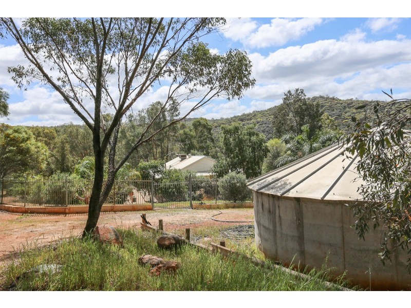 563 Julimar Road, Toodyay WA 6566