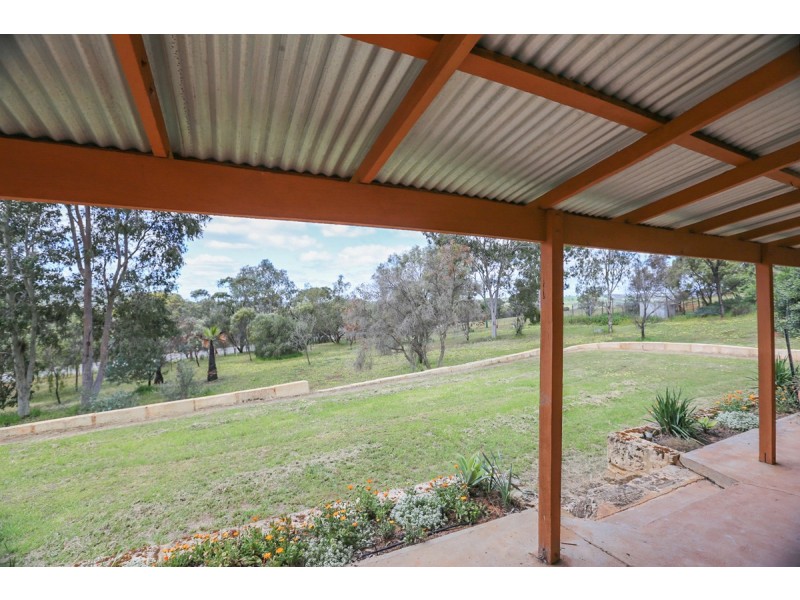 563 Julimar Road, Toodyay WA 6566
