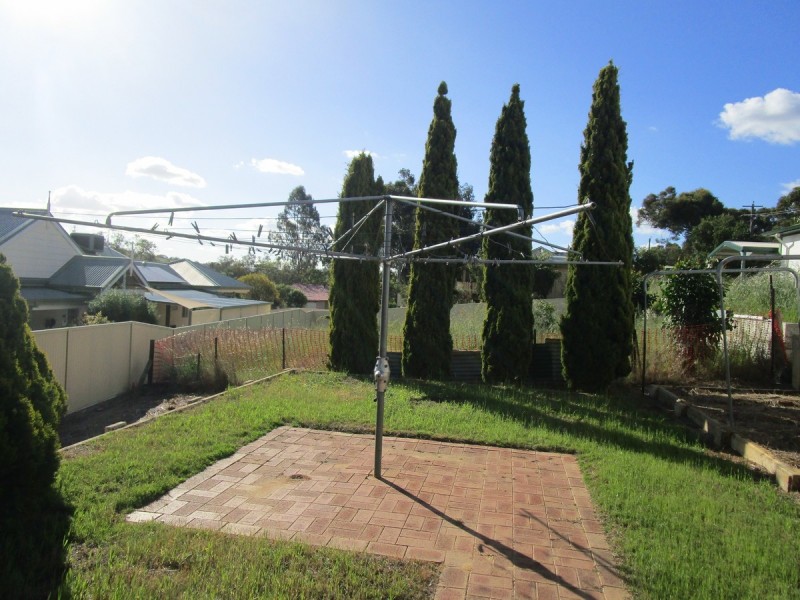 1 Harcourt Street, Toodyay WA 6566