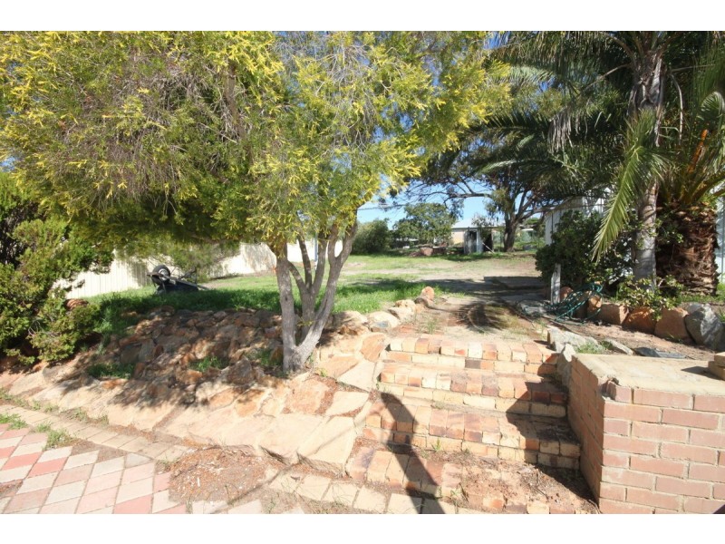 39 Hampton Street, Northam WA 6401