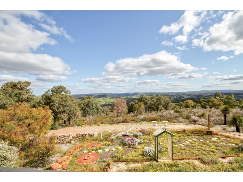 15 Pindi Place, Toodyay WA 6566