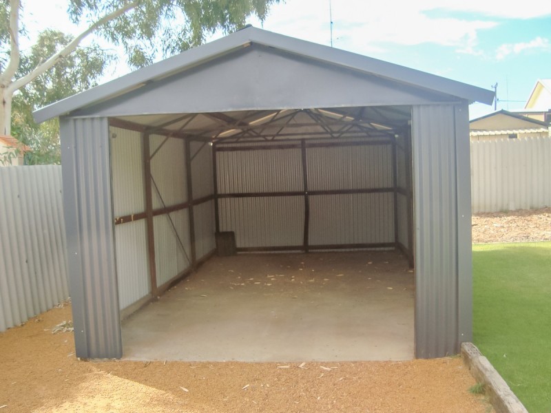 5 Rushton Crescent, Northam WA 6401