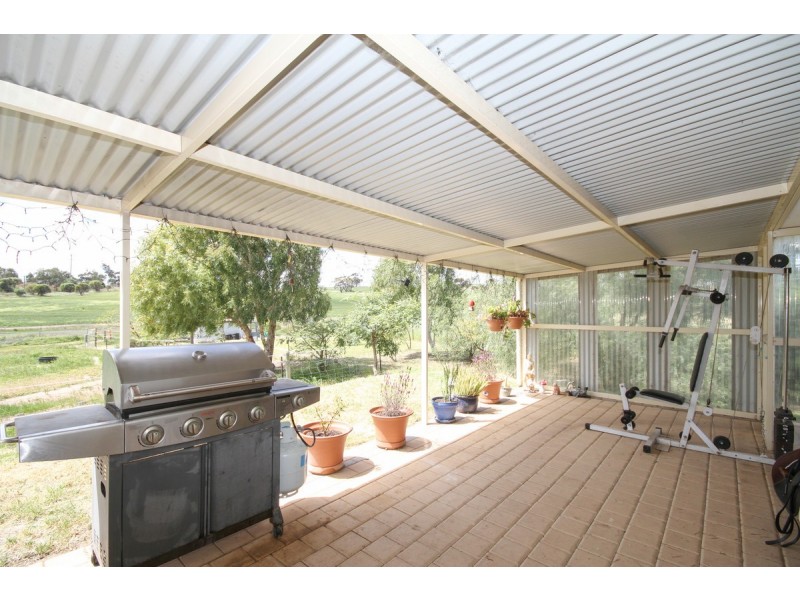 5 Heaton Drive, Northam WA 6401