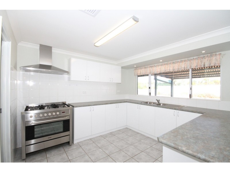 22 Lodge Street, Northam WA 6401