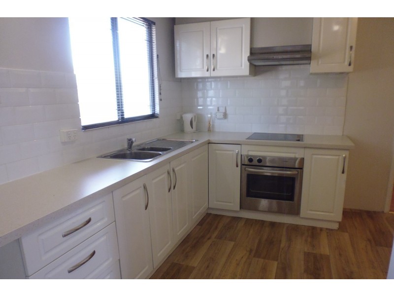 35B Lockyer Avenue, Northam WA 6401