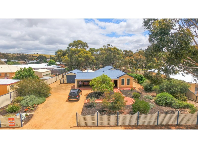 44 South Street, York WA 6302