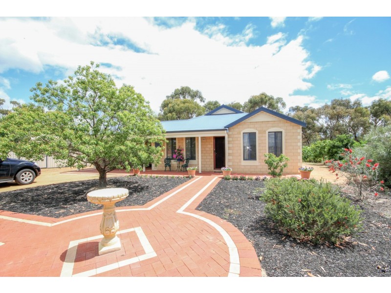 44 South Street, York WA 6302