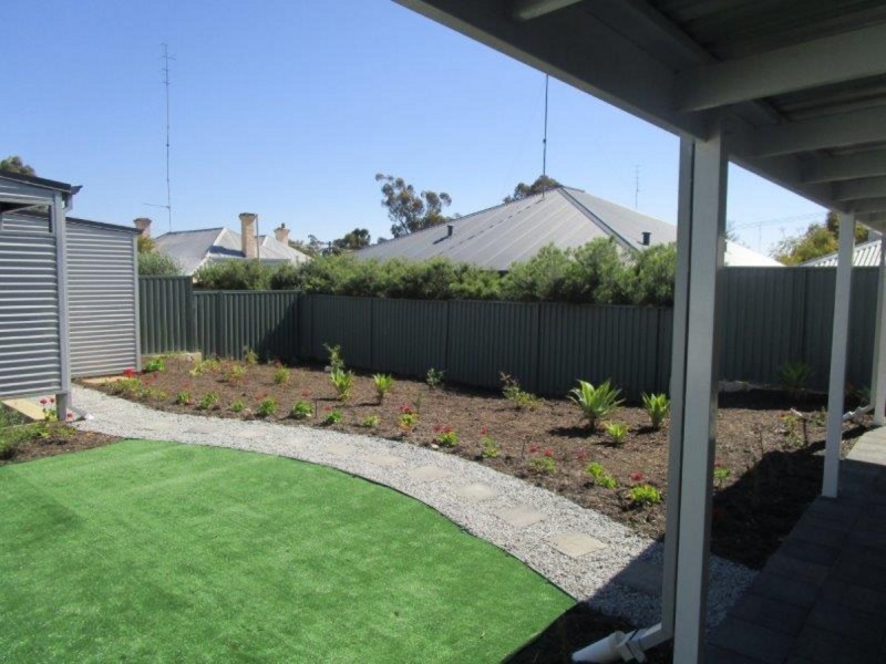 6 Arnold Street, Northam WA 6401