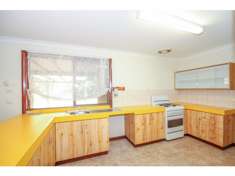 36 Hutt Street, Northam WA 6401