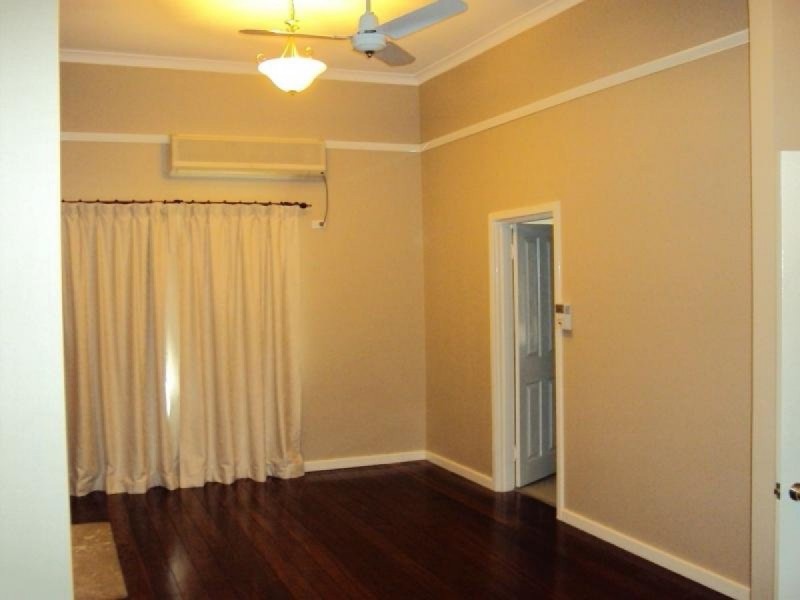 20 Wilson Street, Toodyay WA 6566