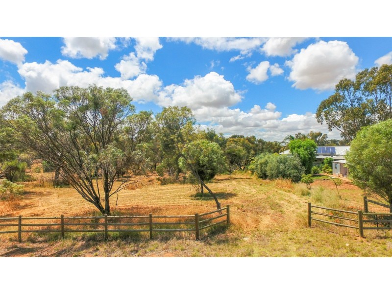 60 Roe Street, York WA 6302