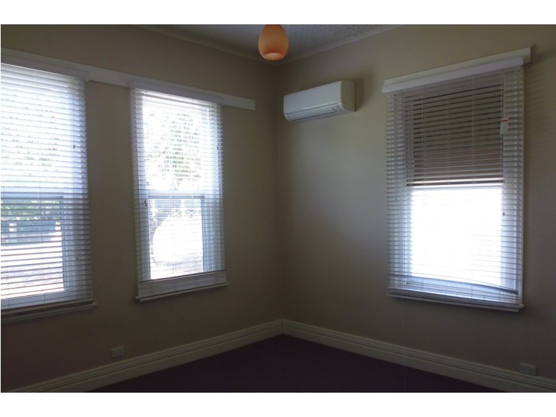 36 Broome Terrace, Northam WA 6401