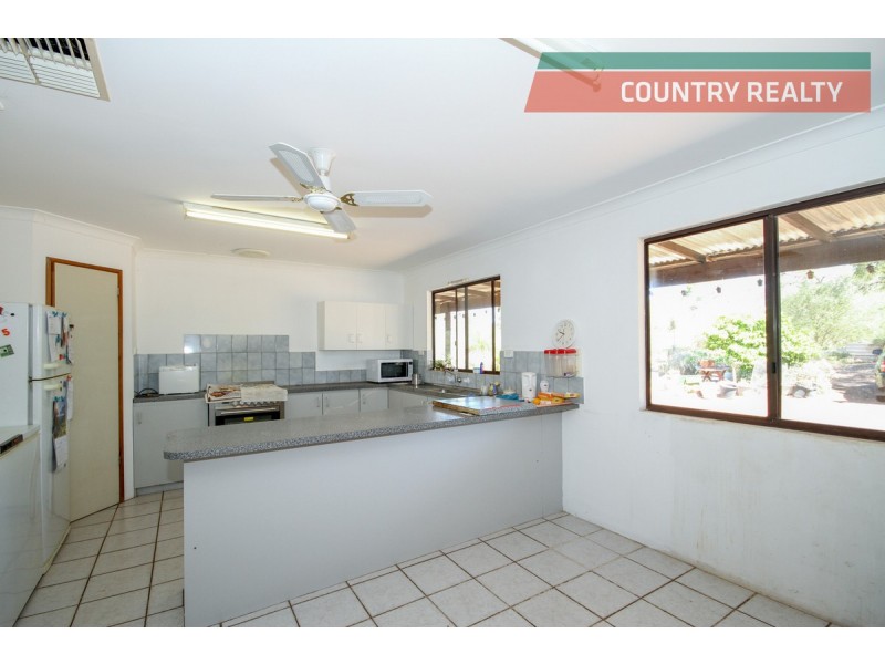171 Parkland Drive, Toodyay WA 6566