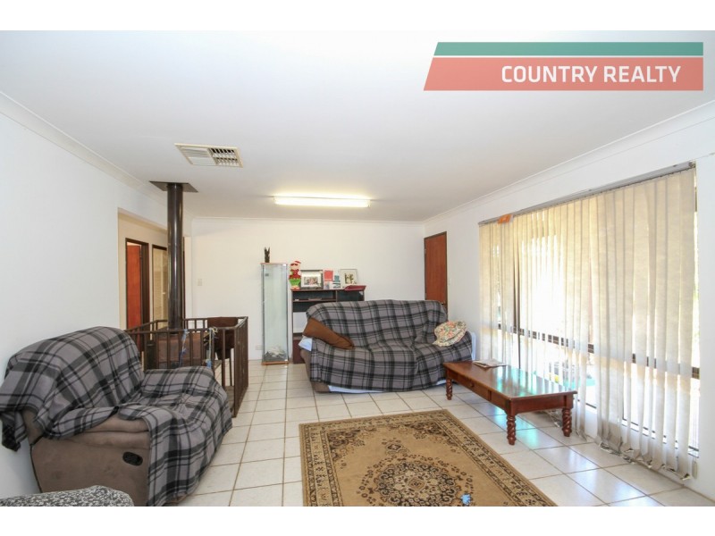 171 Parkland Drive, Toodyay WA 6566